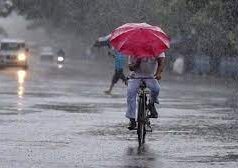 दिल्ली की बारिश का क्याें इंतजार करते हैं कलाकार, खुद ही पढ़िए Delhi rains