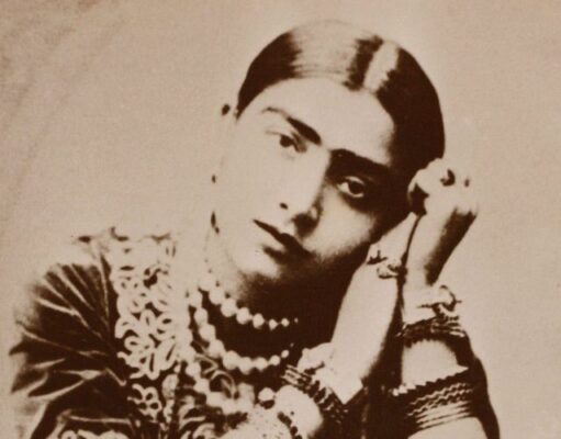 विद्याधरी देवी…वो तबायफ जिसके मुजरे से पहले होता था वंदे मातरम का उद्घाेष Vidyadhari Bai tawaif