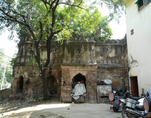 कैसे एक साधारण गांव से आर्ट हब के रूप में विकसित हुआ दिल्ली का लाडो सराय गांव Lado Sarai village