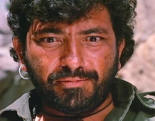 फिल्म शोले की शूटिंग के दौरान ऐसा क्या हुआ कि अमजद खान ने सेट पर दो भैंस बांध दी