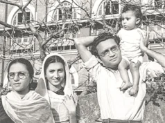 भारत की पहली डबल ग्रेजुएट मुस्लिम महिला, जिसकी लिखी फिल्मों ने तहलका मचा दिया