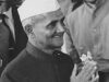 जब ज्योतिषी की सलाह पर नेहरू ने की शास्त्री जी का नाम कैबिनेट से वापस लेने की कोशिश
