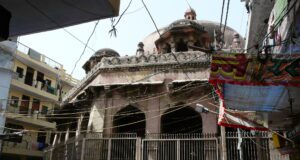 दिल्ली के इस शहर को क्यों देना पड़ा ‘बीमार शगुन’ नाम Mubarakabad city