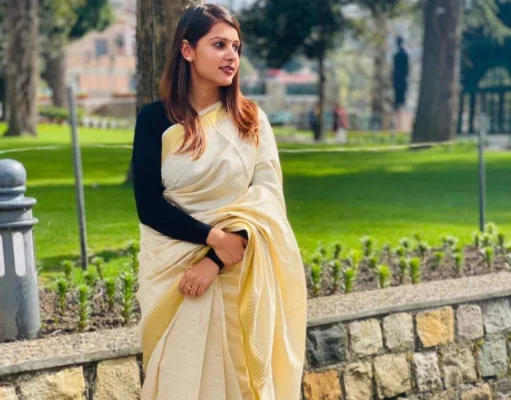 SUCCESS STORY: UPSC तैयारी के दौरान मां का हो गया निधन, चीनी मिल में पिता करते थे मजदूरी, 14वीं रैंक से बढ़ाया मान