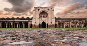 दिलशाद गार्डन में नहीं था कभी बड़ा गार्डन, बंगाली जुल्फें बनाने की फैक्ट्री थी फेमस