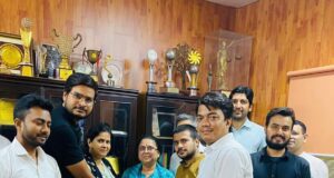 डीयू की लॉ फैकल्टी के 400 से अधिक छात्र फेल Delhi University News