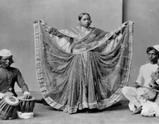 तबायफों का अनसुना इतिहास, वीर सावरकर ने भी की थी अजीजन बाई की तारीफ