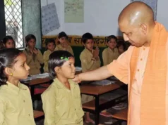 रामपुर की वजह से पिछड़ा योगी का उत्तर प्रदेश