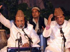 दिल्ली में कव्वाली का इतिहास, इसे सुनकर कपड़े क्यों फाड़ लेते हैं कुछ लोग