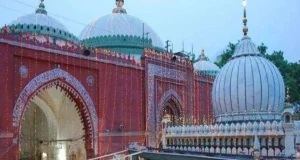 मुस्लिम काल की दिल्ली (पठान काल): निजामुद्दीन औलिया दरगाह