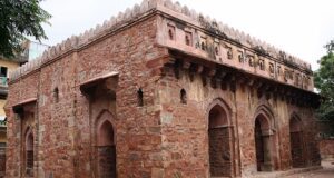 मुस्लिम काल की दिल्ली (पठान काल): बहलोल लोदी का मकबरा