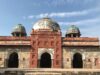 मुगल काल: ईसा खां की मस्जिद और मकबरा (1547 ई.)