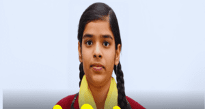 पिता की मौत के बाद भाई ने पढाया, प्रियांशी सोनी बनी यूपी बोर्ड की टॉपर