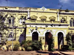 टाउन हाल में अंग्रेजों ने हाथी की प्रतिमा क्यों स्थापित की थी