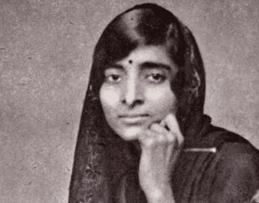 शास्त्री जी की पत्नी को राजनीति में इस तरह लेकर आयी कमला नेहरू