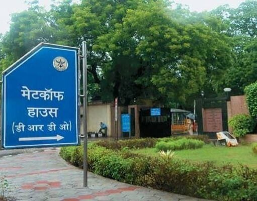 लाल किले को टक्कर देने के लिए अंग्रेज रेजिडेंट थॉमस मेटकाफ ने दिल्ली में बना डाला यह महल!