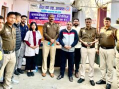 मजनूं का टीला चौकी में हेल्थ चेकअप कैम्प का आयोजन