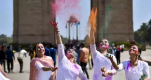 आजादी के बाद दिल्ली में कैसे मनाई जाती थी होली