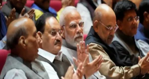 Lok Sabha Election 2024: हिंदी भाषी राज्यों पर क्यों मेहरबान है मोदी सरकार