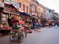 दिल्ली: पुरानी दिल्ली के दो धन्ना सेठ, आमने सामने घर होते भी नहीं होती थी बात?