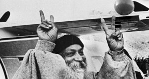 Osho Birthday: ओशो से सीखिए वर्तमान में कैसे जीएं Osho_Rajneesh