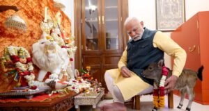 PM Narendra Modi: पीएम मोदी के आवास आया नन्हा मेहमान ‘दीपज्योति’; देखें वीडियो