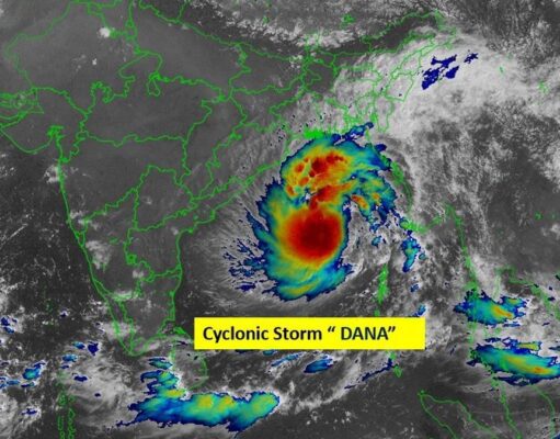cyclone dana: कभी दिल्ली में भी आया था भयंकर तुफान, सड़क से उड़कर छत पर पहुंच गई थी कार