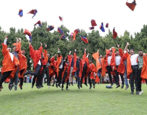 IIT DELHI: छात्र चुन रहे विविध करियर विकल्प, ग्रेजुएशन एग्जिट सर्वे 2024 की रिपोर्ट