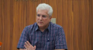 कैलाश गहलोत से बीजेपी को कितना फायदा, आम आदमी पार्टी को कितना नुकसान