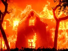 Los Angeles Wildfires: Crews Battle to Contain Blazes Amid Looming High Winds