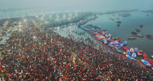 Mahakumbh 2025: Kumbh और Sensex का कनेक्शन: हर बार ‘डुबकी’ लगाता है इंडेक्स; जानें इतिहास