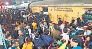 Stampede new delhi railway station: नई दिल्ली रेलवे स्टेशन पर क्यों मची भगदड़, क्या हुआ, क्यों हुआ और कैसे unfolded हुआ