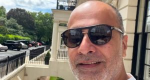 Deepak Perwani Net Worth: पाकिस्तान के इस हिंदू बिजनेसमैन की दौलत जानकर रह जाएंगे हैरान!