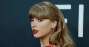 Taylor swift Net Worth: 35 साल की उम्र में 1 लाख करोड़ की मालकिन बनीं टेलर स्विफ्ट, एक शो के लिए लेती हैं 40 लाख!