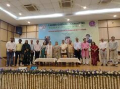 PGDAV Collage (सांध्य) में करियर विकल्प पर संगोष्ठी: पूर्व छात्र बने रोल मॉडल, प्रशासनिक और न्यायिक सेवाओं में मार्गदर्शन प्रदान किया