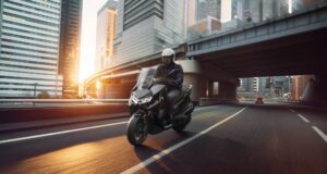 शानदार डिजाइन और हाईटेक फीचर्स के साथ ₹11.50 लाख में लॉन्च हुआ BMW C 400 GT BMW C 400 GT