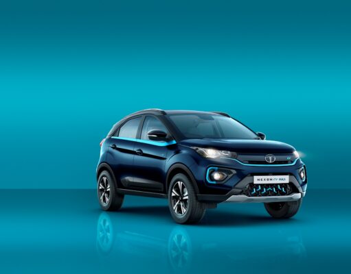 Tata Nexon EV Discount अगस्त 2025: 50,000 रुपये तक की बंपर छूट, रेंज 450 km+, फैमिली-फ्रेंडली फीचर्स Tata Nexon EV Max