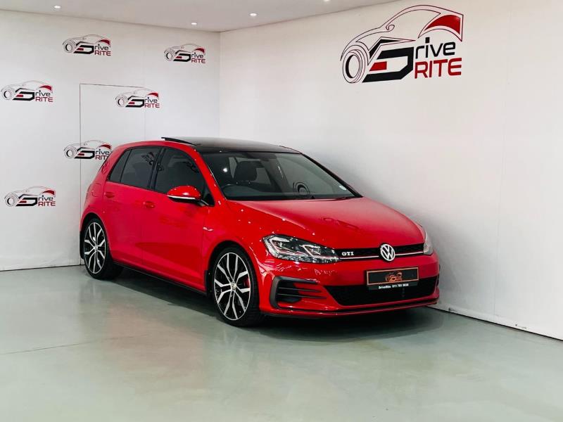 Volkswagen Golf GTI