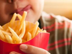 Kid: 5 मिनट का जंक फूड विज्ञापन बच्चों में बढ़ा रहा मोटापा, हर दिन 130 कैलोरी खा रहे ज्यादा: रिसर्च kids junk food