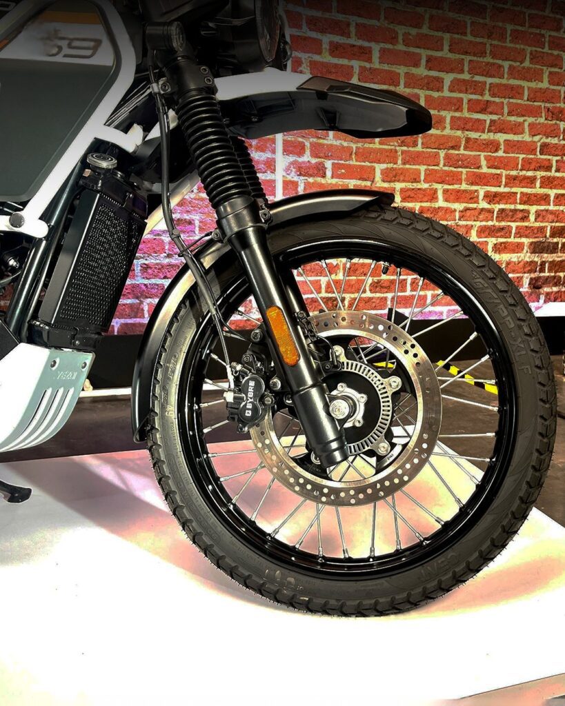2025 Yezdi Adventure