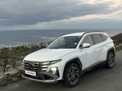 Hyundai Tucson: ₹29.27 लाख में पाएं लग्जरी, डुअल स्क्रीन, ADAS और पैनोरमिक सनरूफ! Hyundai Tucson