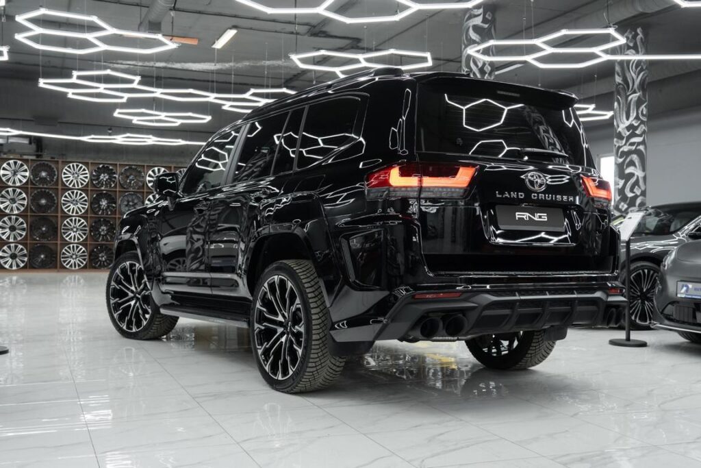 Land Cruiser 300