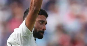 Mohammed Siraj Net Worth: कमाई में भी नंबर 1 बने मोहम्मद सिराज! जानिए कितनी है नेट वर्थ, IPL सैलरी और लग्ज़री लाइफस्टाइल Mohammed Siraj