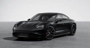रफ्तार, स्टाइल और लग्जरी का बेमिसाल इलेक्ट्रिक संगम है Porsche Taycan 4S Black Edition Porsche Taycan 4S Black Edition
