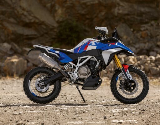 SUV वाला दम, लेकिन दो पहियों पर: BMW F450 GS में वो सब कुछ जो एक SUV में नहीं मिलता! BMW F450 GS