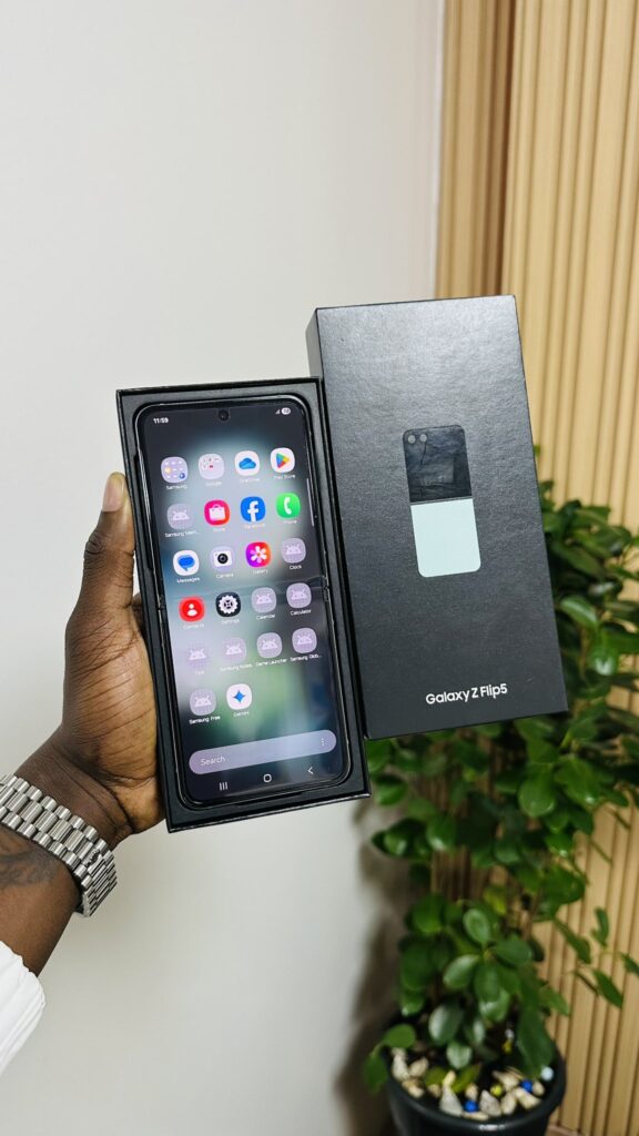Samsung Galaxy Z Flip 6 5G