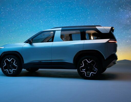 35 साल बाद TATA की इस भरोसेमंद कार की होगी वापसी, बेमिसाल फीचर्स सुनकर आप भी रह जाएंगे दंग Tata Sierra