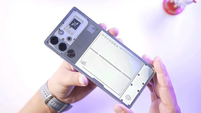 Red Magic 10 Pro Red Magic 10 Pro