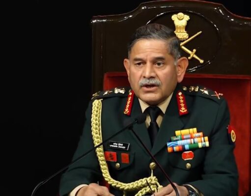 पाकिस्तान सावधान! ‘ऑपरेशन सिंदूर’ अभी खत्म नहीं हुआ”– सेना प्रमुख जनरल उपेन्द्र द्विवेदी की दुश्मनों को सीधी चेतावनी सेना प्रमुख जनरल उपेन्द्र द्विवेदी