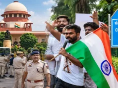 CJP के पोस्ट पर किस तरह के कमेंट्स करते हैं लोग? जानकर उड़ जाएंगे होश! Cockroach Janta Party CJP Protest Connaught Place